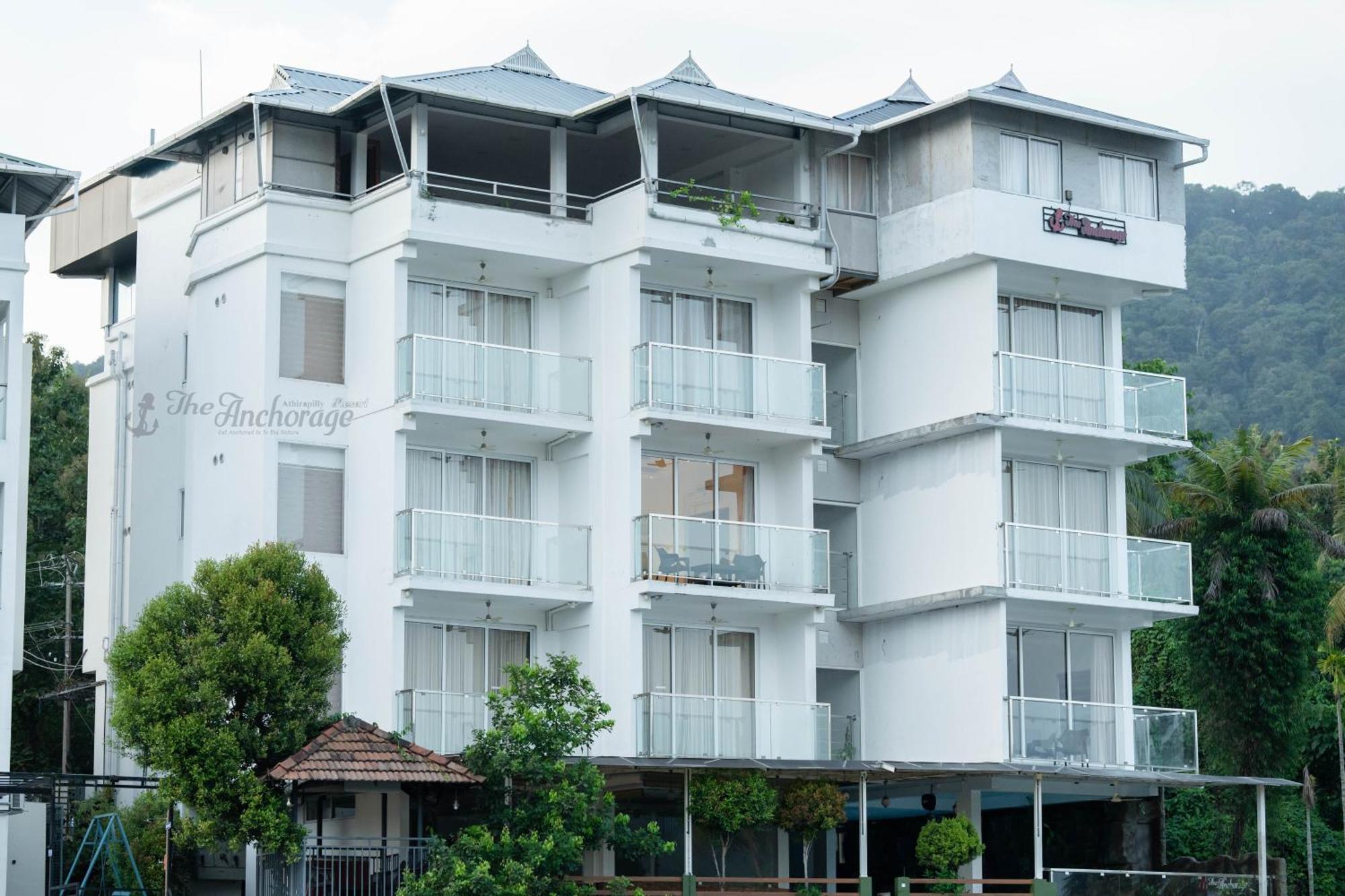 The Anchorage Athirapilly Resort อทิราพาลลี ภายนอก รูปภาพ