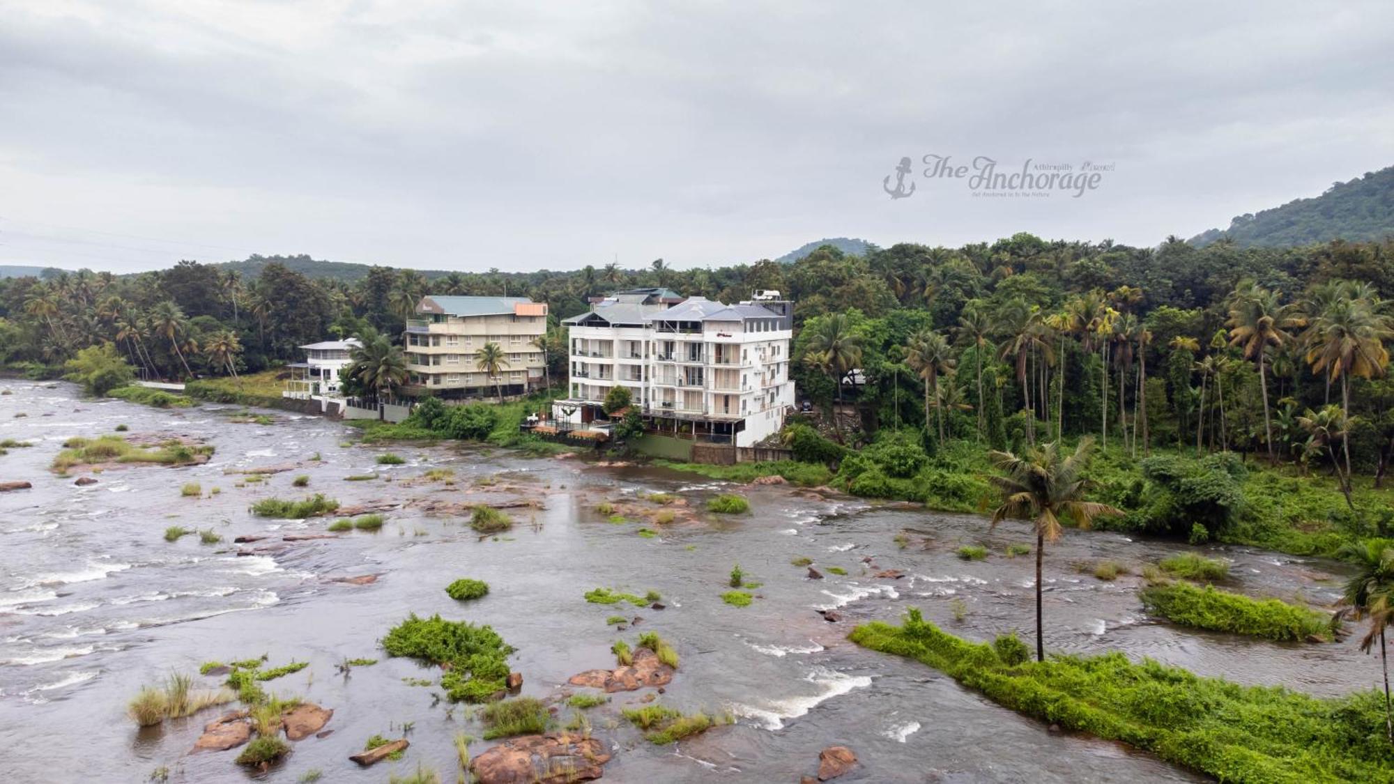 The Anchorage Athirapilly Resort อทิราพาลลี ภายนอก รูปภาพ