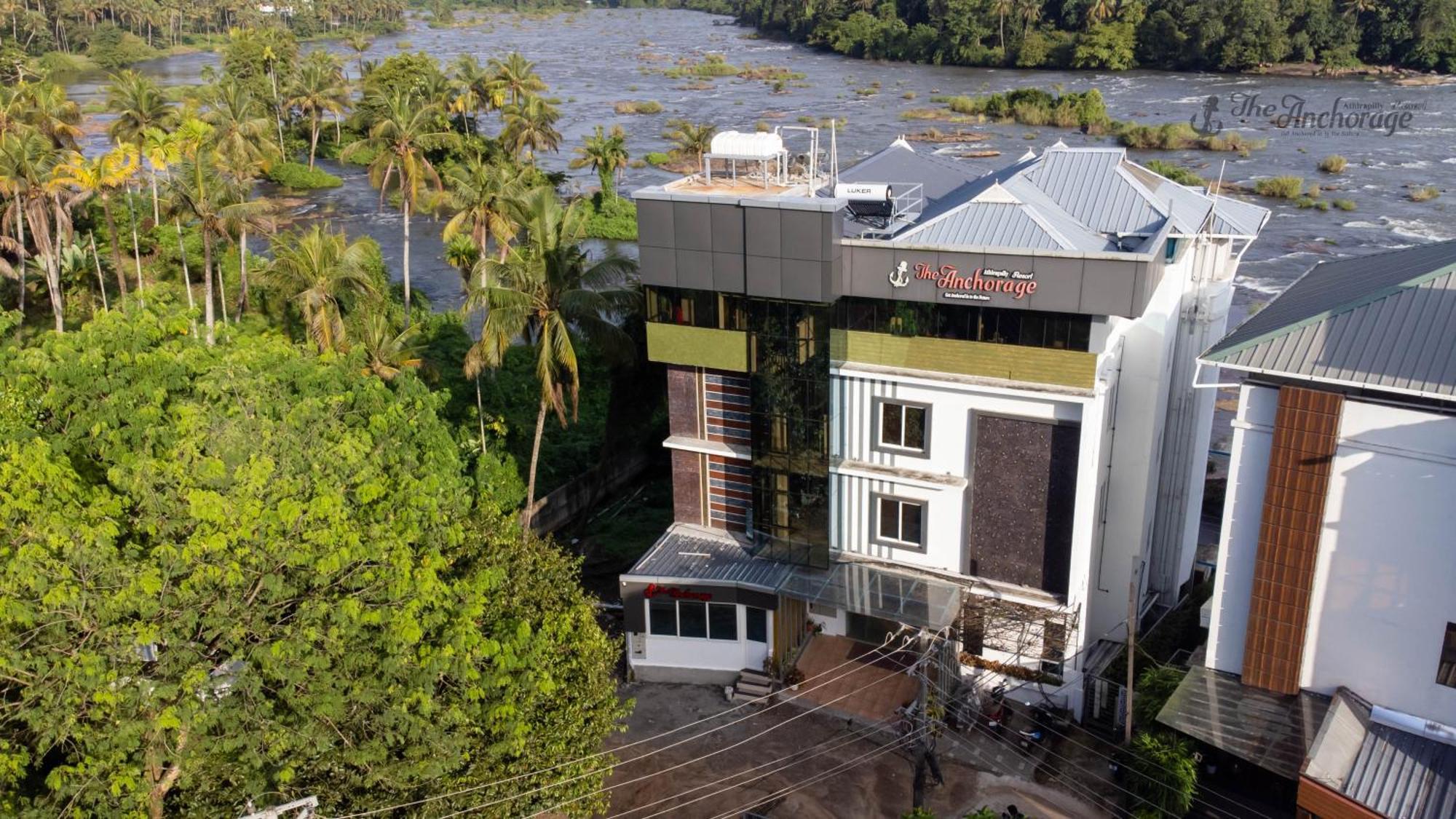 The Anchorage Athirapilly Resort อทิราพาลลี ภายนอก รูปภาพ