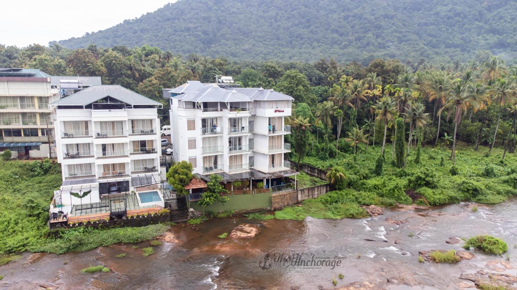 The Anchorage Athirapilly Resort อทิราพาลลี ภายนอก รูปภาพ